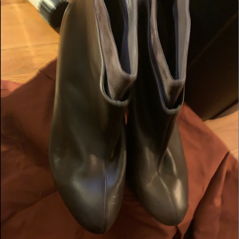 Butter soft chocolate leather and suede platform ankle booties. Size 11
